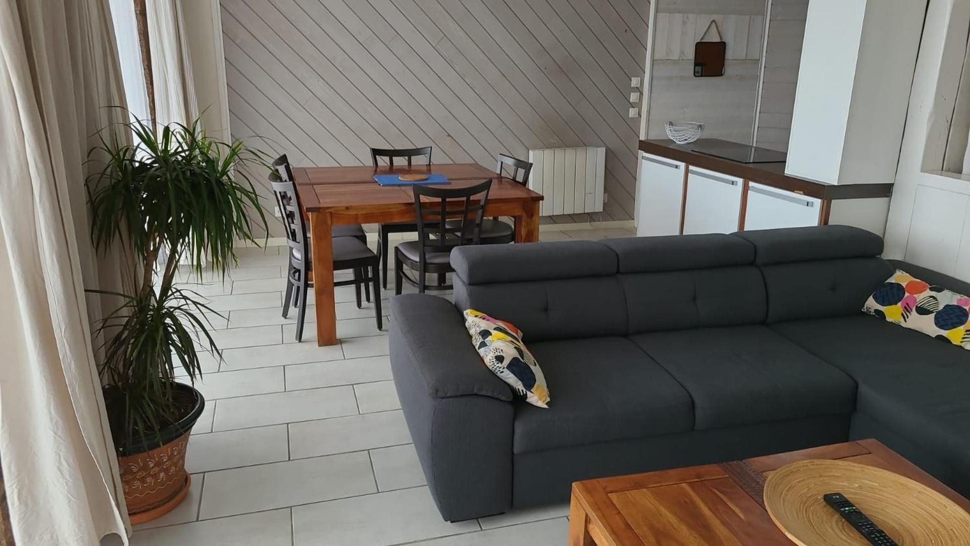 Appartement Vue Mer, Rdc, Plage De Trestrignel Perros-Guirec Eksteriør billede